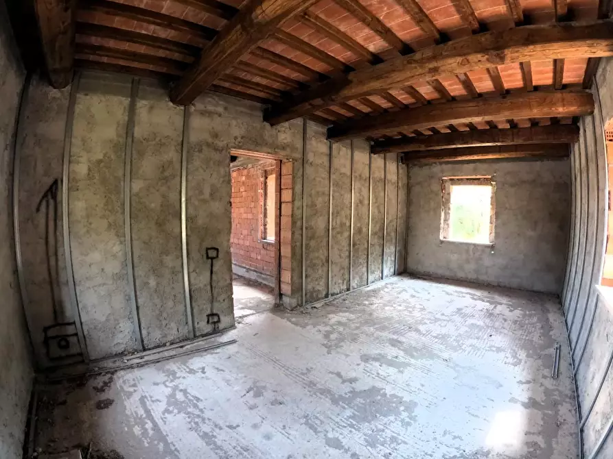 Immagine 24 di Rustico / casale in vendita  a Volterra