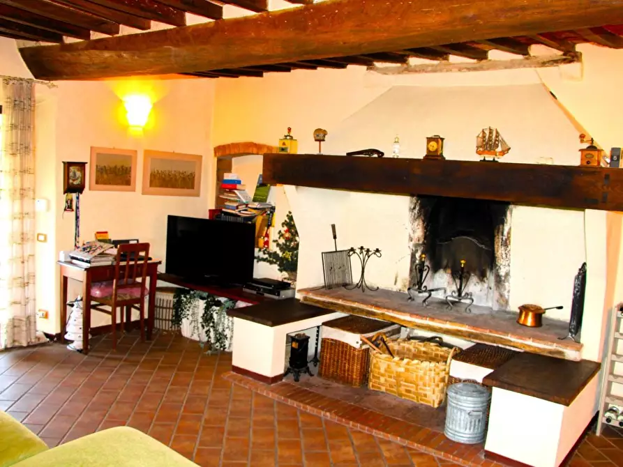 Immagine 6 di Rustico / casale in vendita  a Casole D'elsa