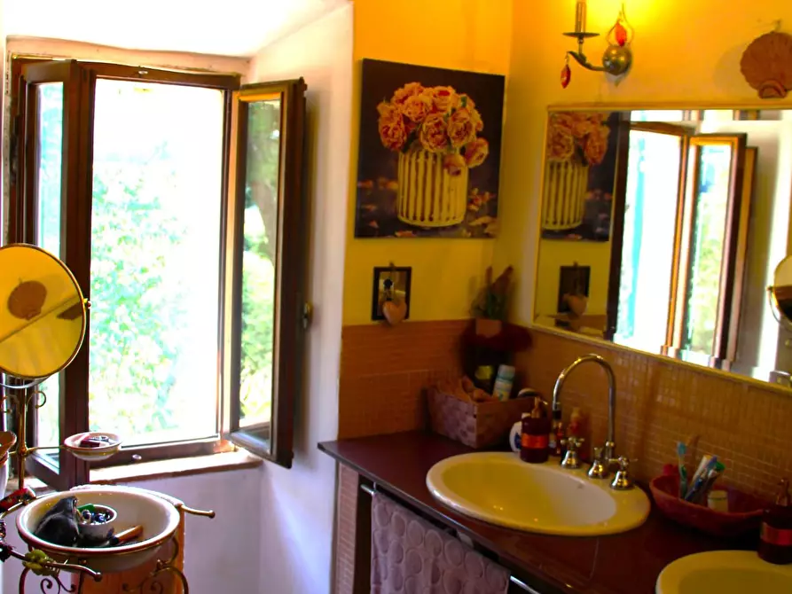 Immagine 16 di Rustico / casale in vendita  a Casole D'elsa