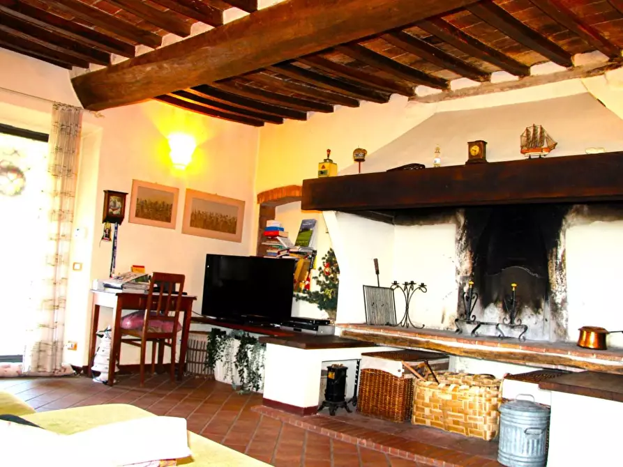 Immagine 4 di Rustico / casale in vendita  a Casole D'elsa