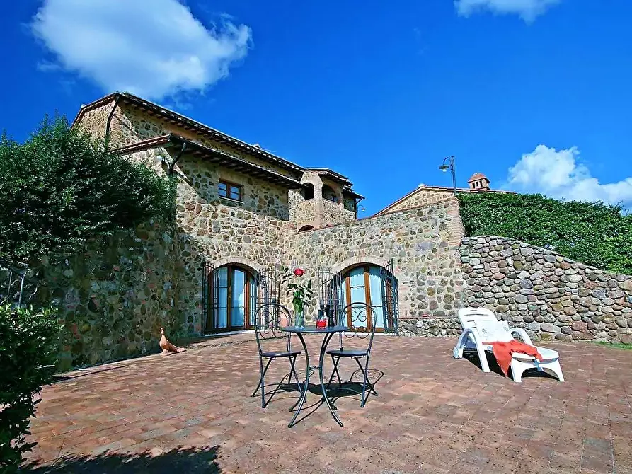 Immagine 7 di Casa colonica in vendita  a Volterra