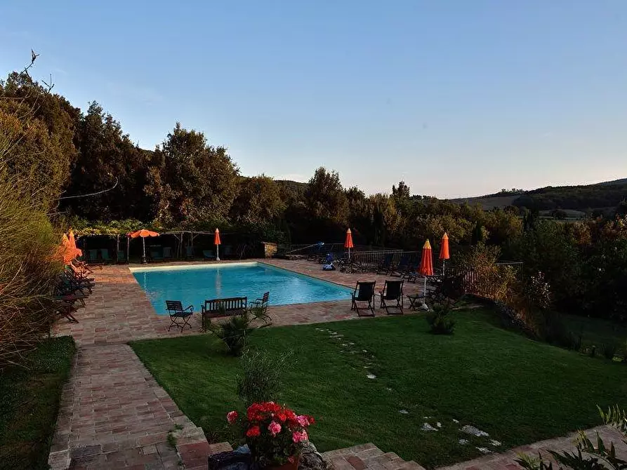 Immagine 26 di Casa colonica in vendita  a Casole D'elsa