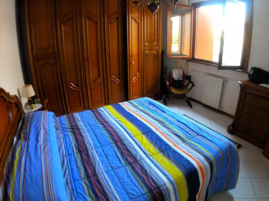 Immagine 8 di Appartamento in vendita  a Colle Di Val D'elsa