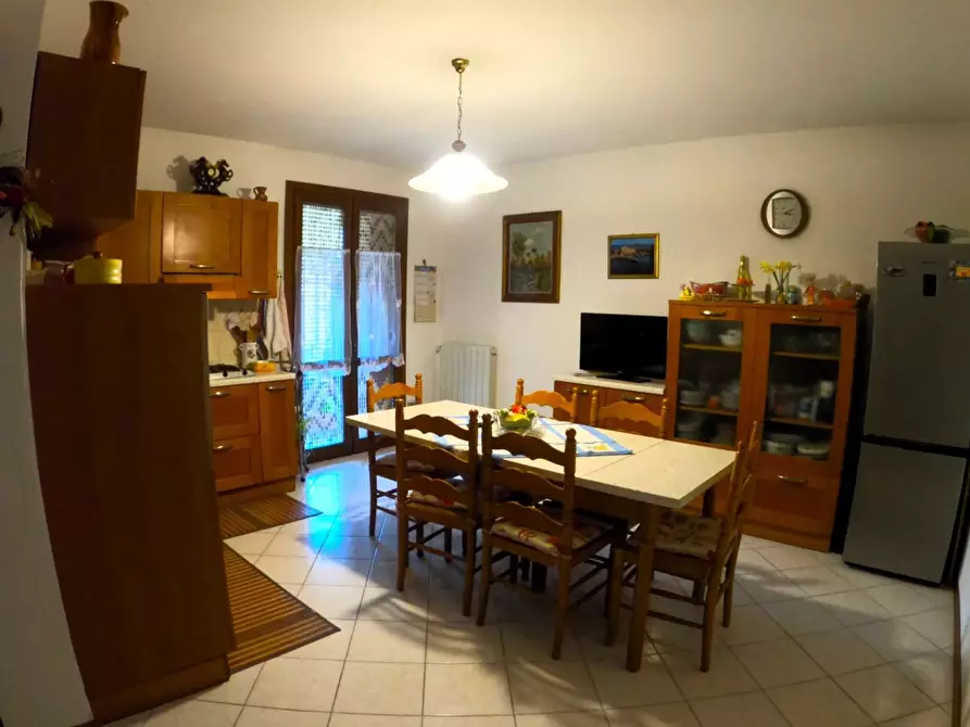 Immagine 2 di Appartamento in vendita  a Colle Di Val D'elsa