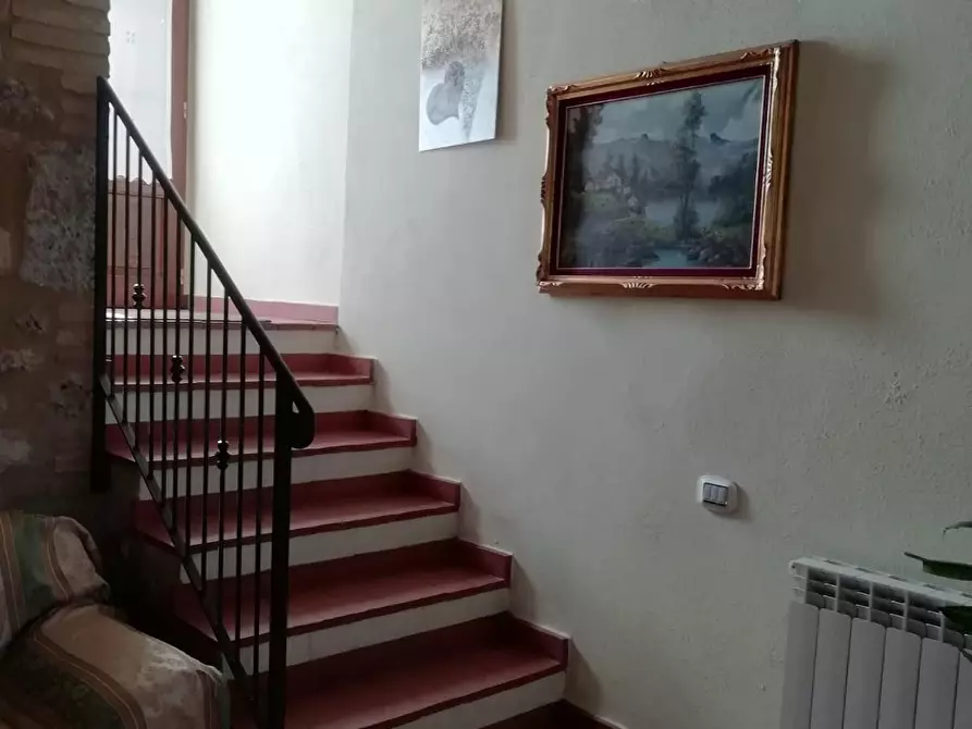 Immagine 19 di Porzione di casa in vendita  a Casole D'elsa