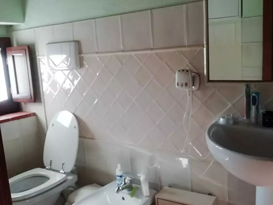 Immagine 22 di Porzione di casa in vendita  a Casole D'elsa