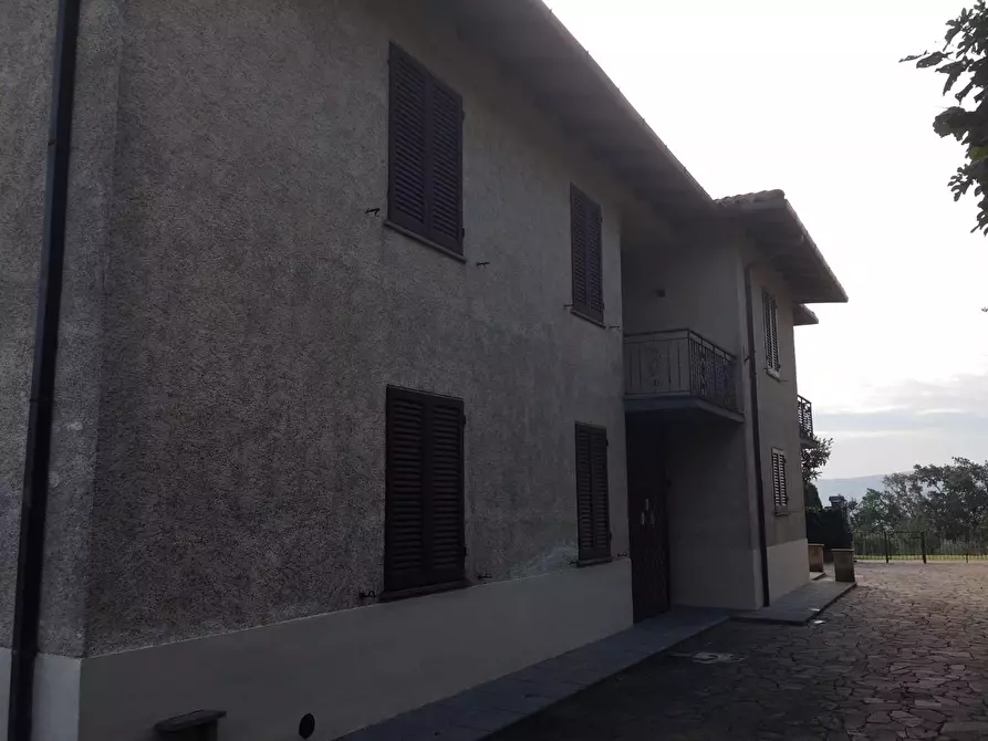 Immagine 3 di Casa semindipendente in vendita  a Casole D'elsa