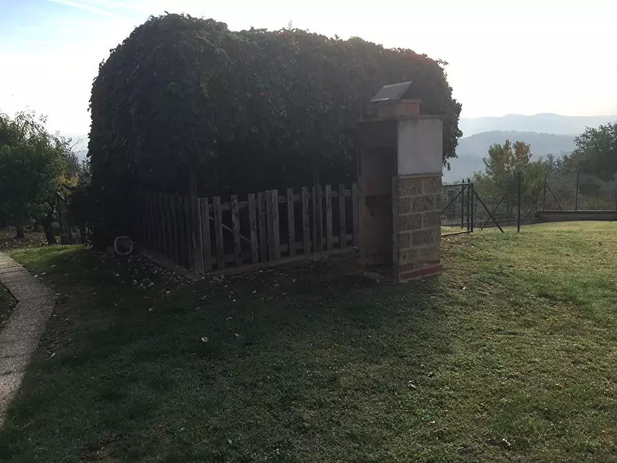 Immagine 8 di Casa semindipendente in vendita  a Casole D'elsa