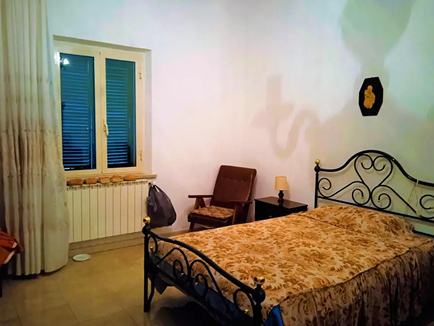 Immagine 22 di Casa colonica in vendita  a Castelnuovo Val Di Cecina