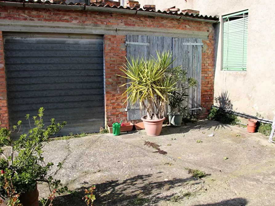 Immagine 14 di Porzione di casa in vendita  a Casole D'elsa