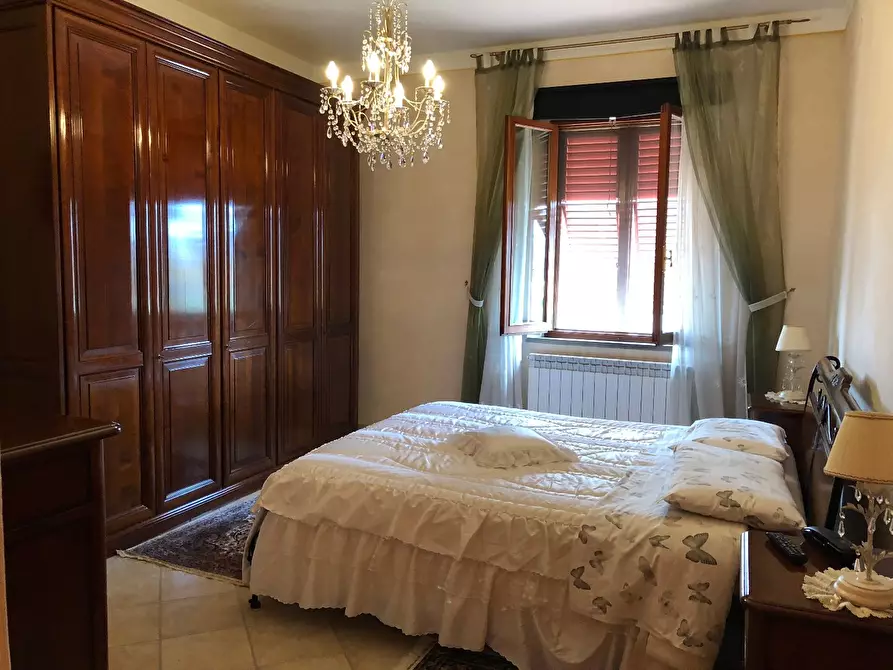 Immagine 17 di Villa in vendita  a San Miniato