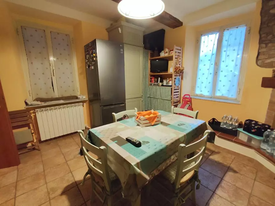 Immagine 2 di Terratetto in vendita  a Massa