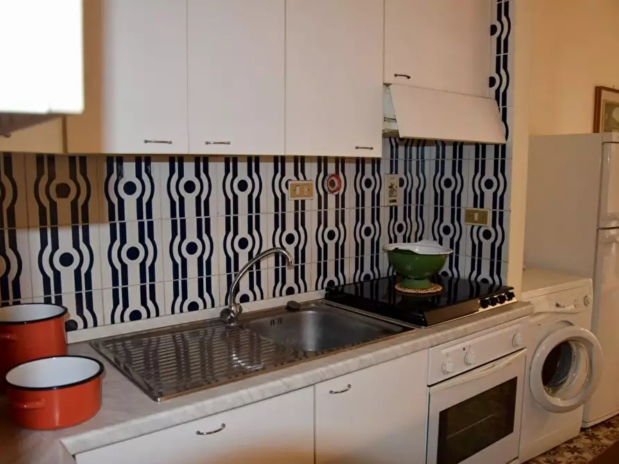 Immagine 5 di Appartamento in affitto  a Rosignano Marittimo