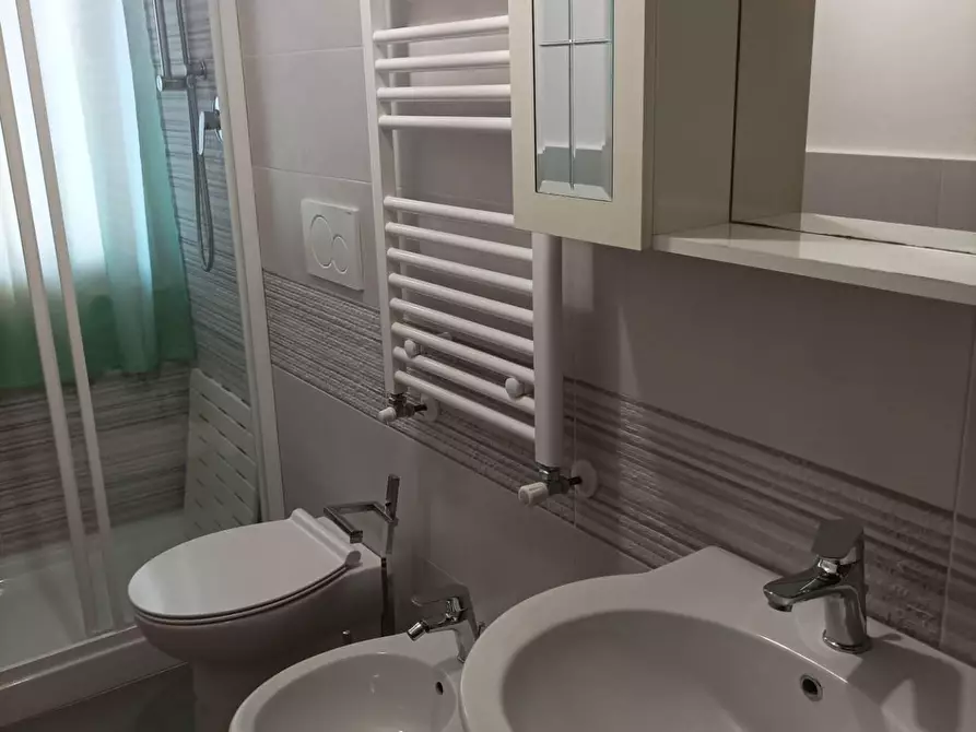 Immagine 17 di Appartamento in affitto  a Rosignano Marittimo