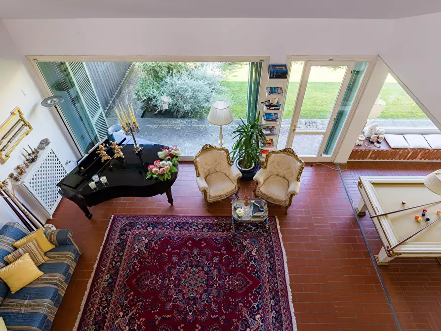 Immagine 2 di Villa in vendita  a Ponsacco