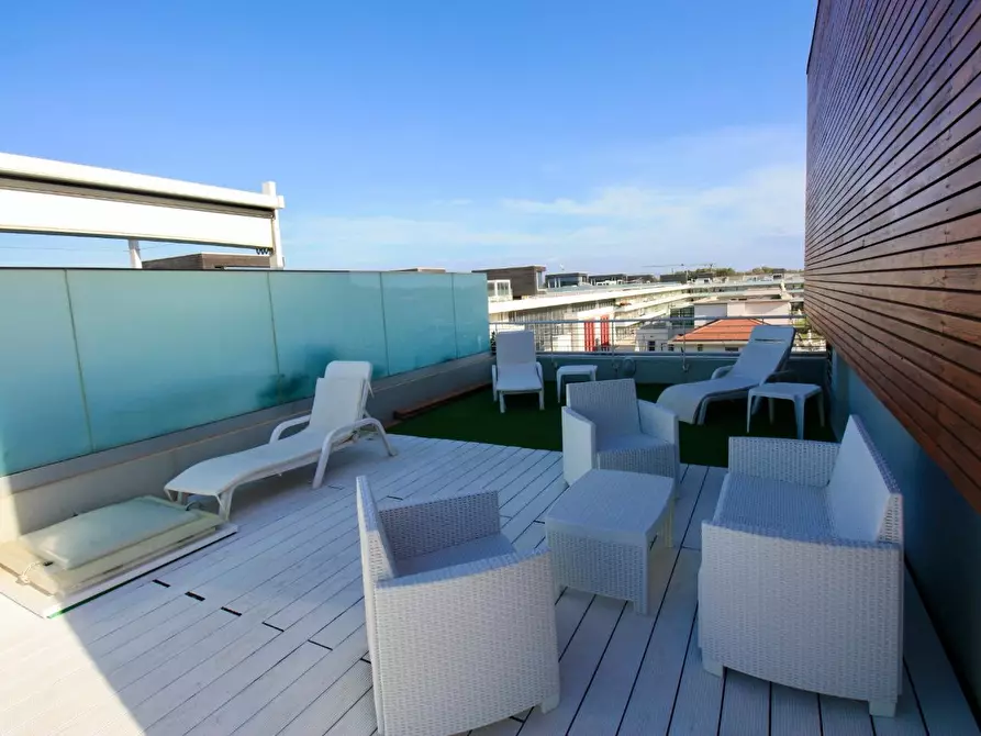 Immagine 23 di Appartamento in affitto  a Pisa