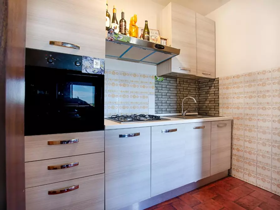 Immagine 8 di Appartamento in vendita  a Siena