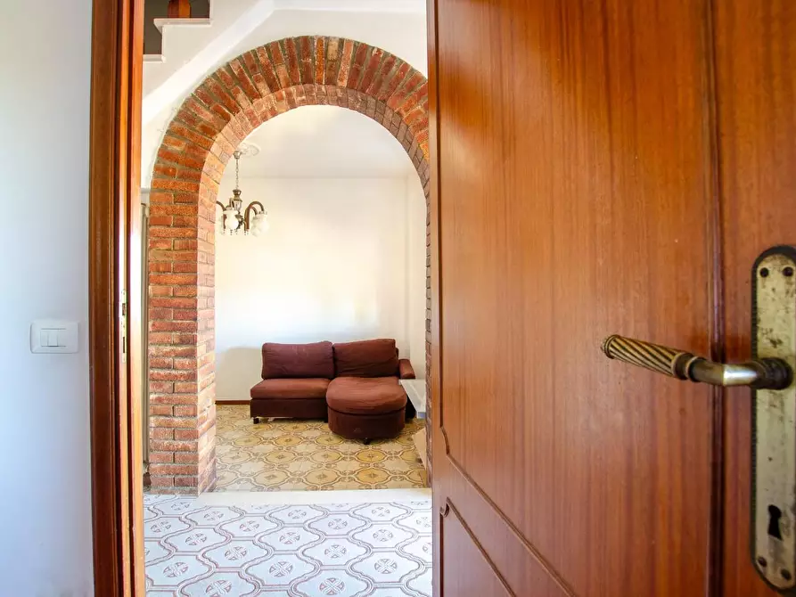 Immagine 12 di Appartamento in vendita  a Siena