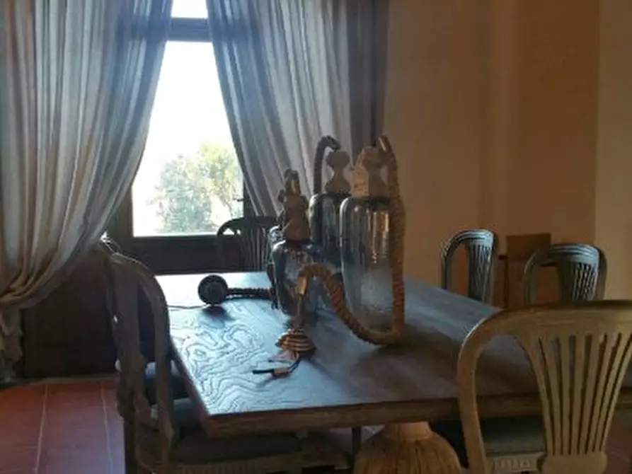 Immagine 3 di Casa colonica in vendita  a Montelupo Fiorentino