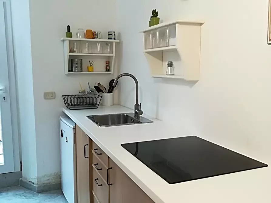 Immagine 6 di Appartamento in affitto  a Pisa