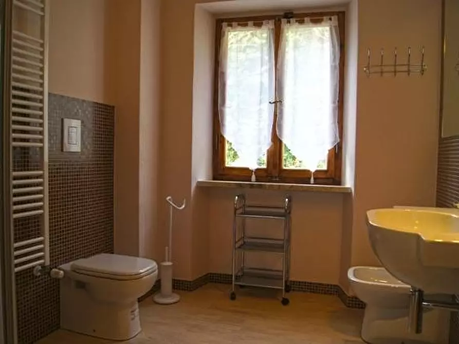 Immagine 37 di Rustico / casale in vendita  a San Giuliano Terme