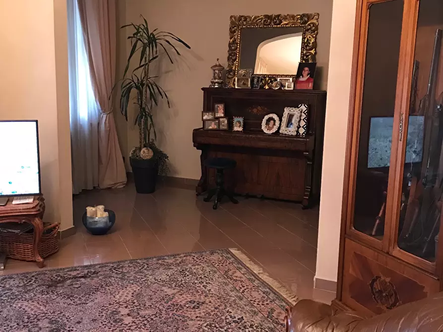 Immagine 7 di Appartamento in vendita  a Empoli