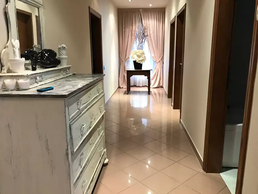 Immagine 2 di Appartamento in vendita  a Empoli