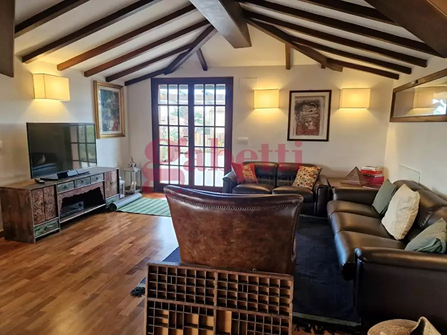 Immagine 6 di Mansarda in affitto  a Pisa