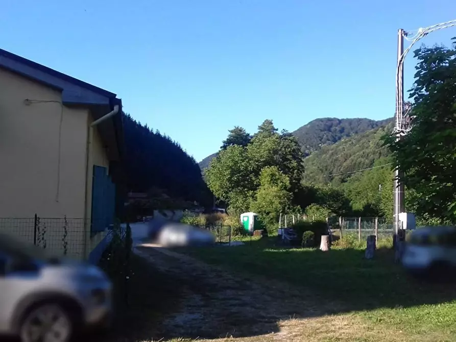 Immagine 21 di Appartamento in vendita  a Pistoia