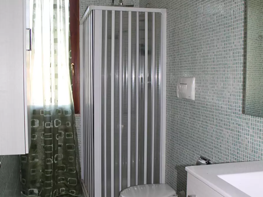 Immagine 7 di Appartamento in affitto  a Santa Maria A Monte