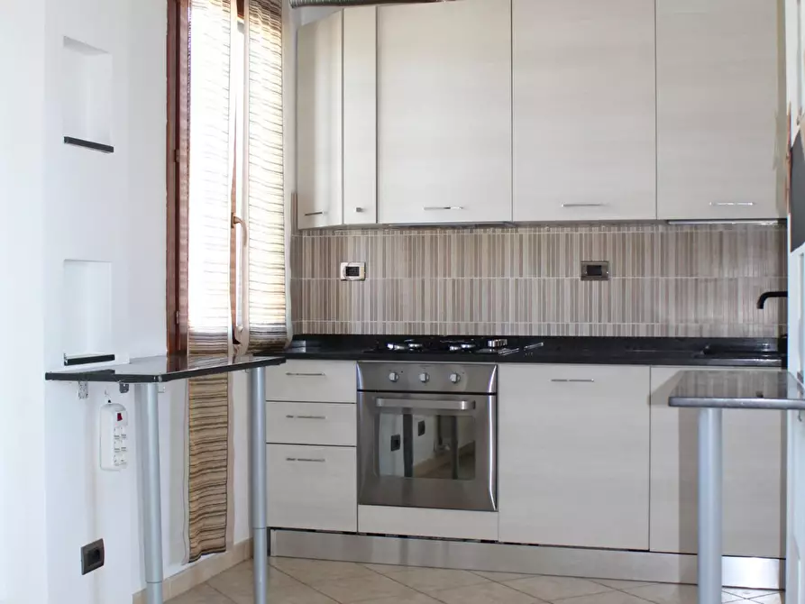 Immagine 5 di Appartamento in affitto  a Santa Maria A Monte