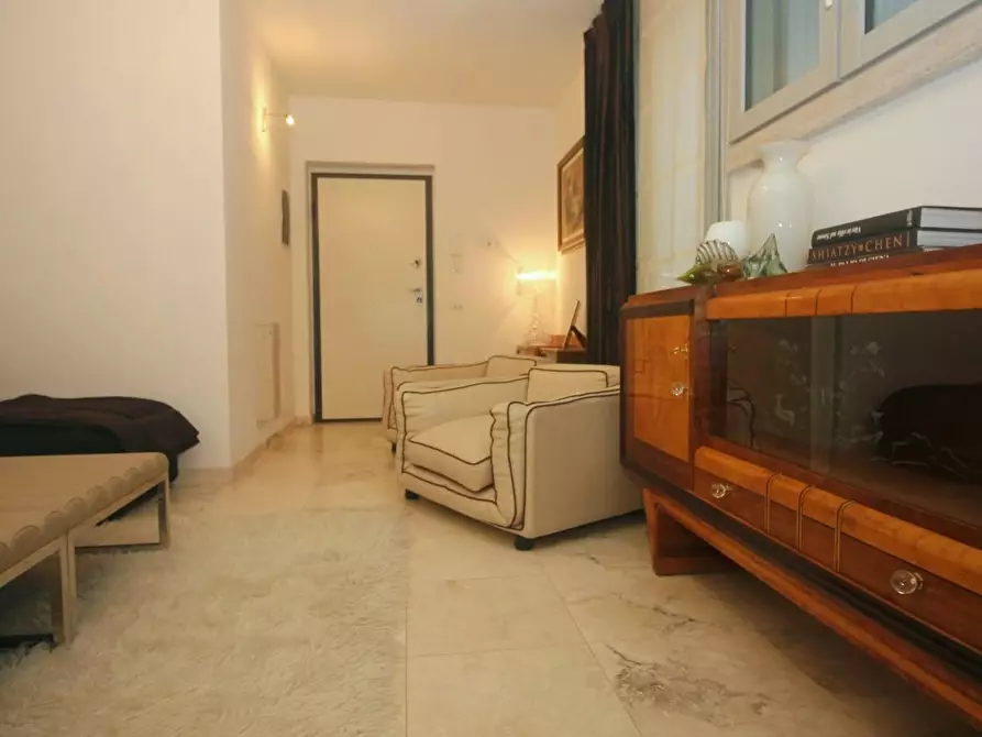 Immagine 2 di Appartamento in affitto  a Siena