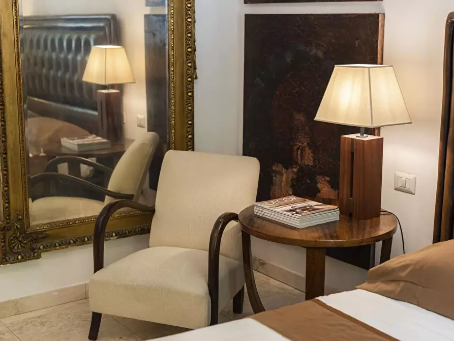Immagine 20 di Appartamento in affitto  a Siena