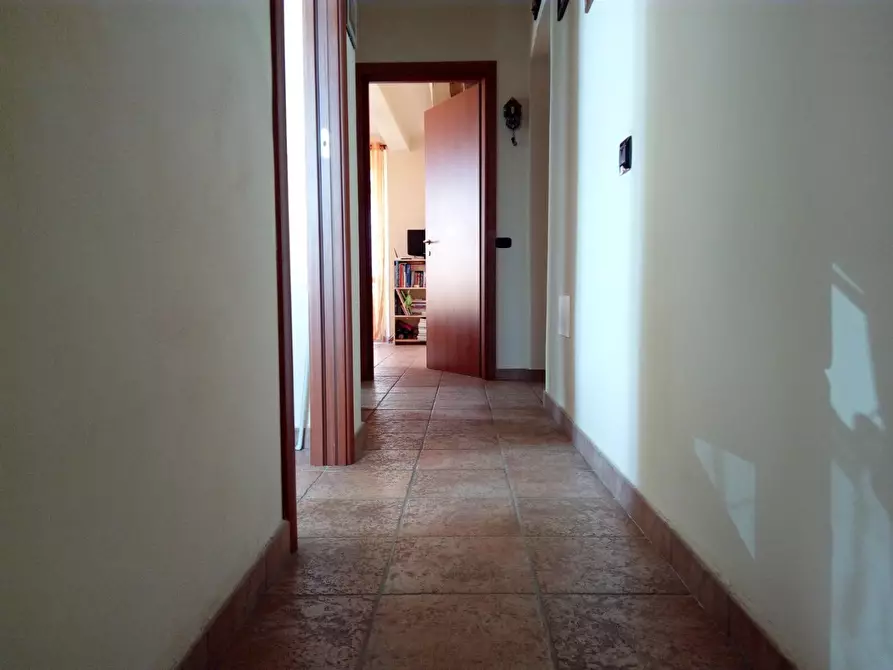 Immagine 13 di Casa semindipendente in vendita  a Massa