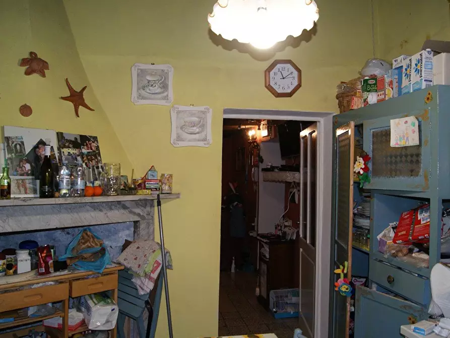 Immagine 5 di Casa semindipendente in vendita  a Massa