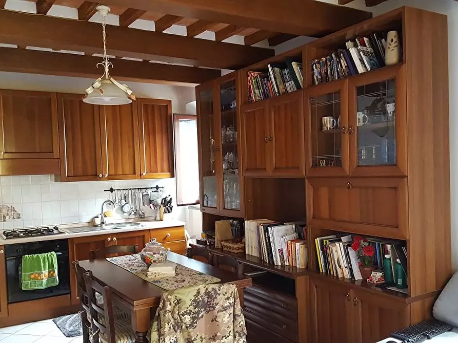 Immagine 4 di Appartamento in vendita  a Calcinaia