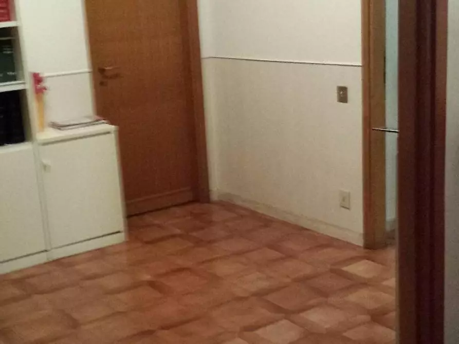 Immagine 9 di Appartamento in vendita  a Pisa