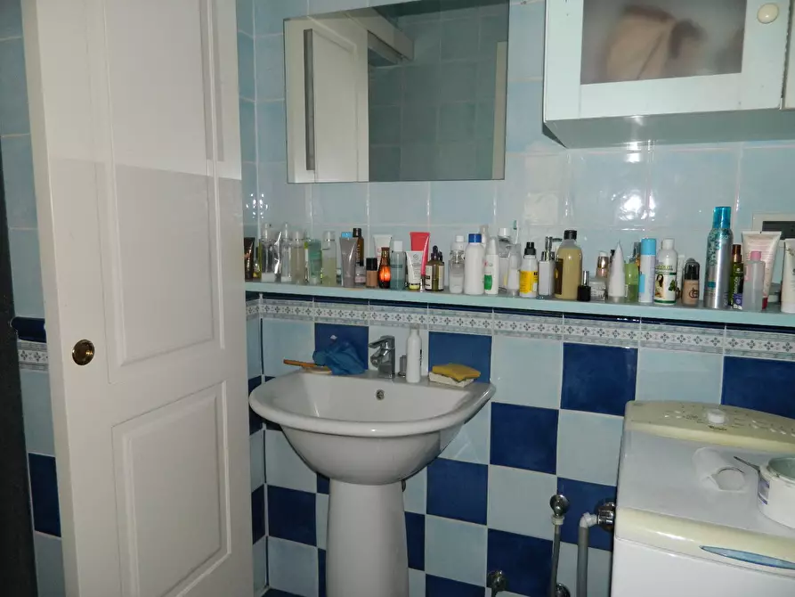 Immagine 8 di Casa semindipendente in vendita  a Castelnuovo Magra