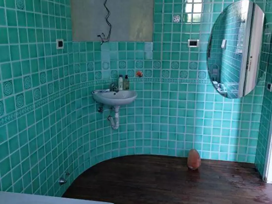 Immagine 33 di Casa semindipendente in vendita  a Castelnuovo Magra