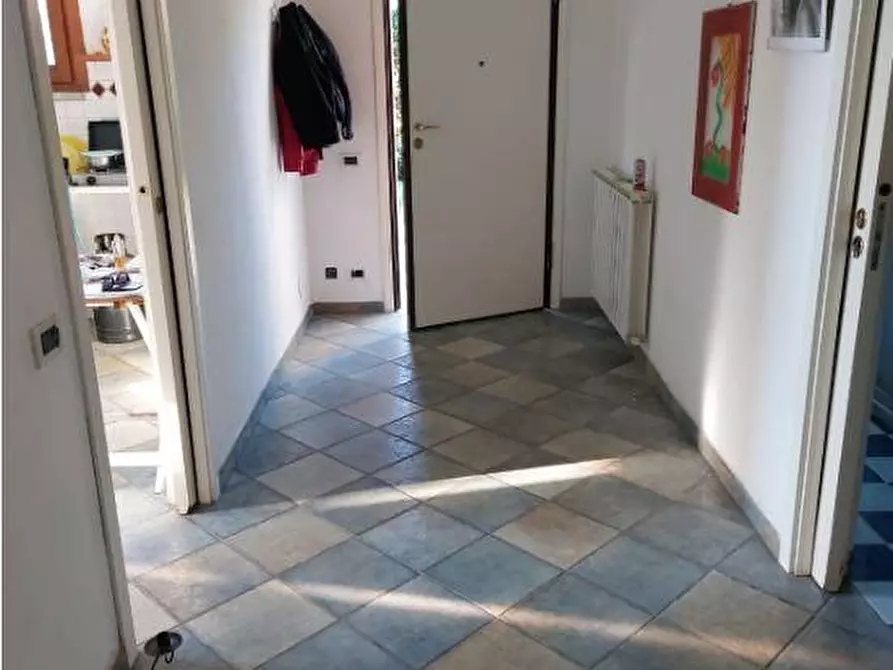 Immagine 28 di Casa semindipendente in vendita  a Castelnuovo Magra