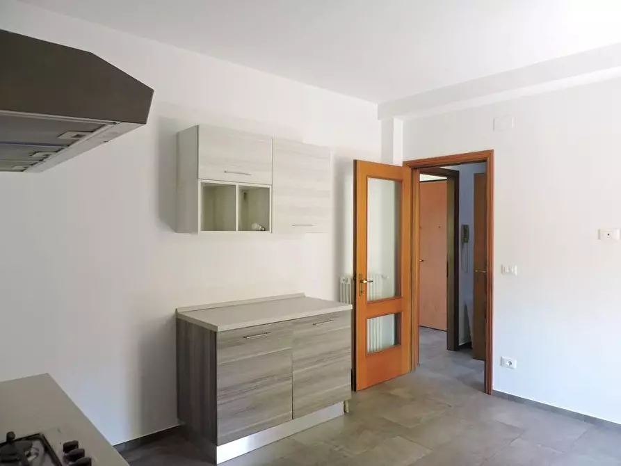 Immagine 12 di Appartamento in vendita  a Pisa