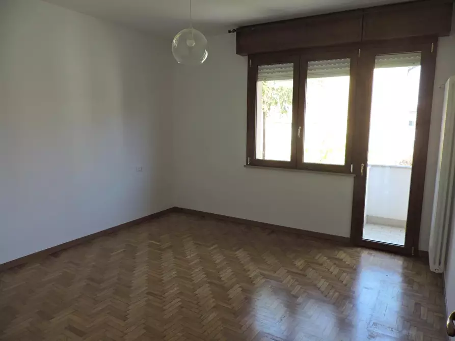 Immagine 30 di Appartamento in vendita  a Pisa