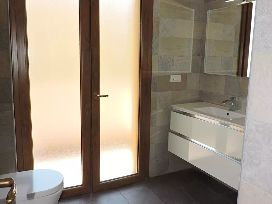 Immagine 33 di Appartamento in vendita  a Pisa