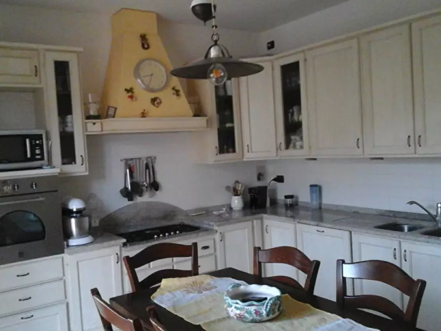 Immagine 4 di Appartamento in vendita  a San Giuliano Terme