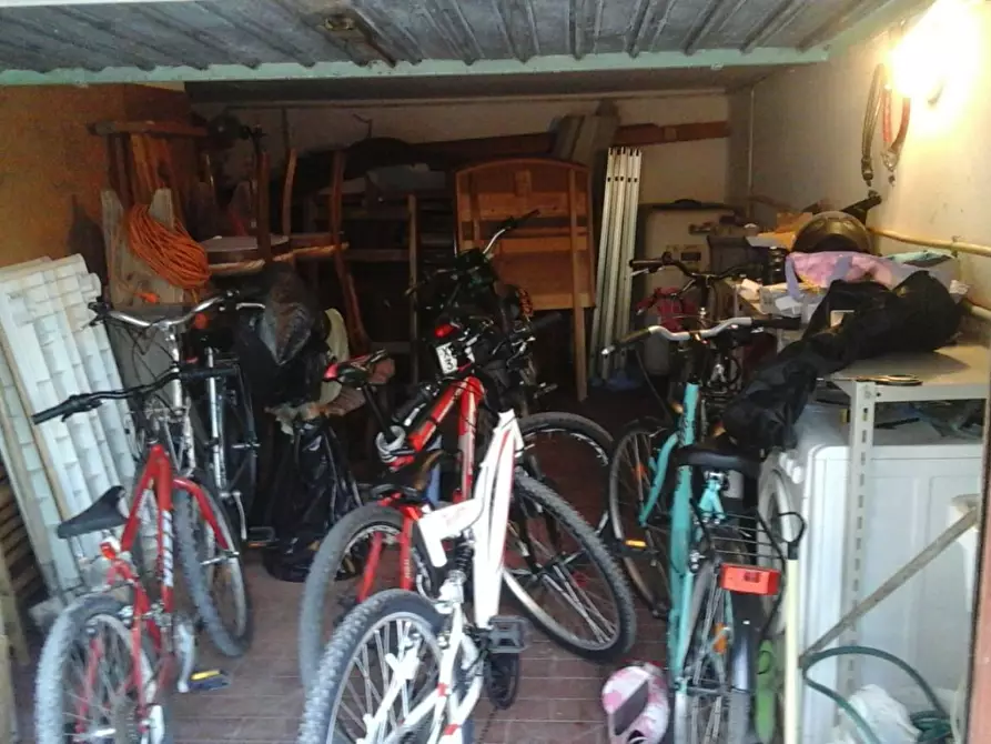 Immagine 24 di Appartamento in vendita  a San Giuliano Terme