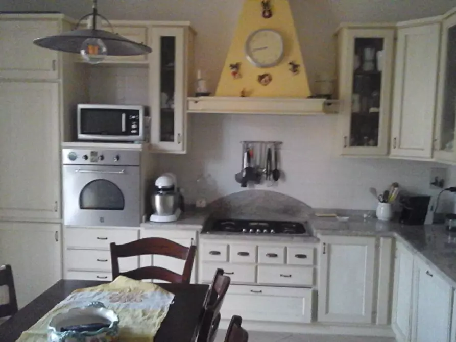 Immagine 5 di Appartamento in vendita  a San Giuliano Terme