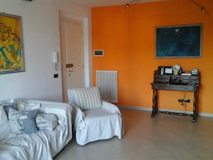 Immagine 2 di Appartamento in vendita  a San Giuliano Terme