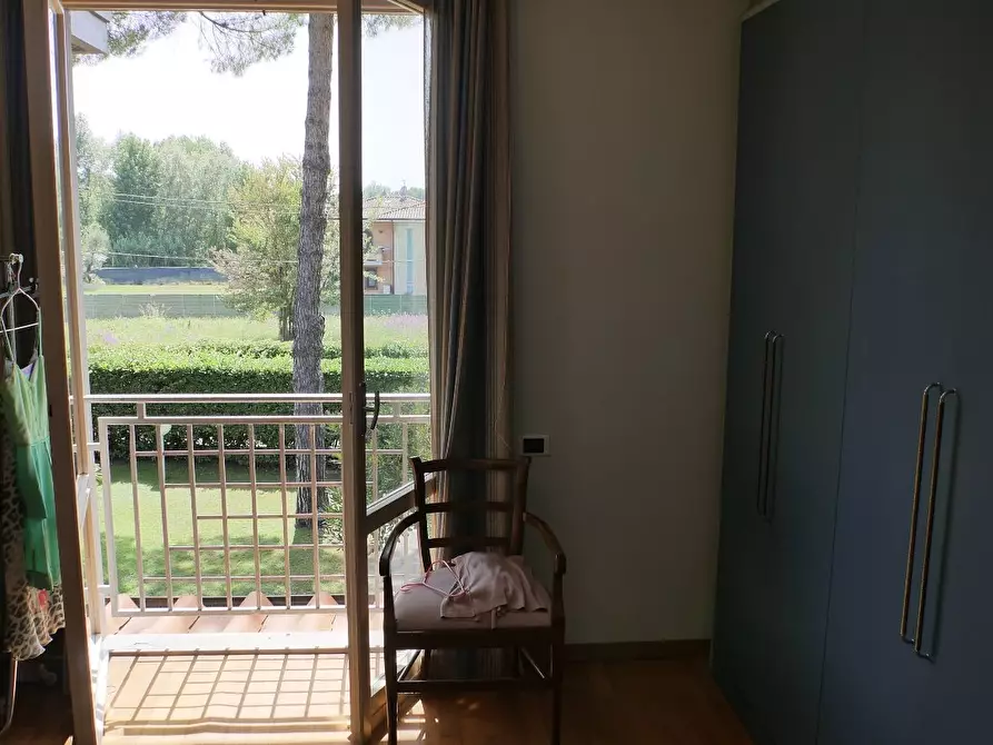 Immagine 11 di Casa bifamiliare in vendita  a Massa