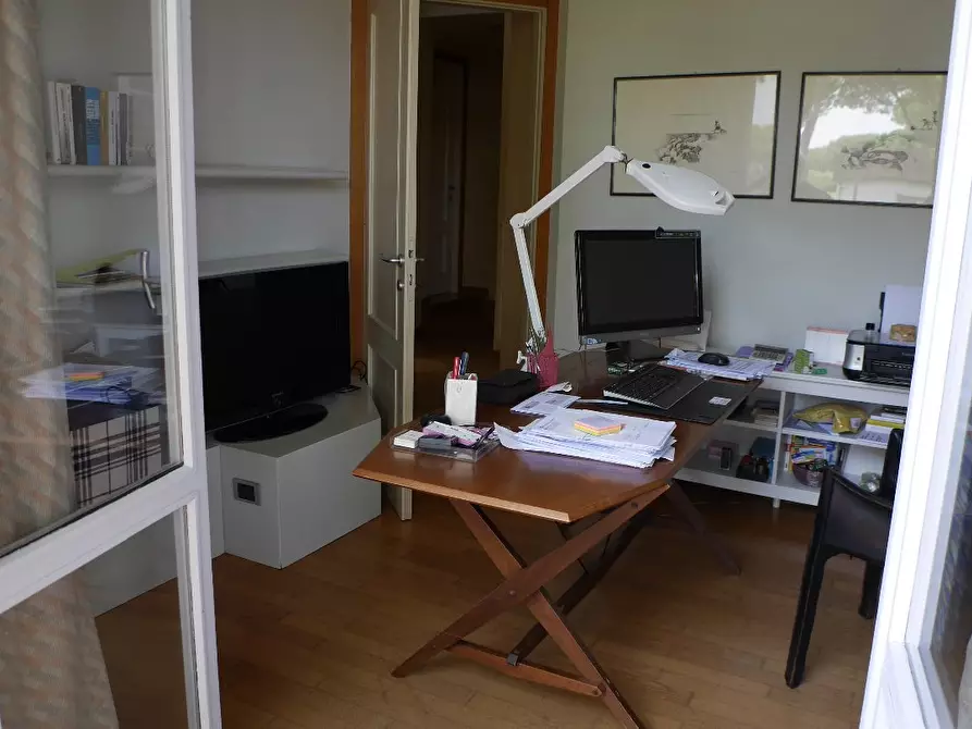 Immagine 14 di Casa bifamiliare in vendita  a Massa