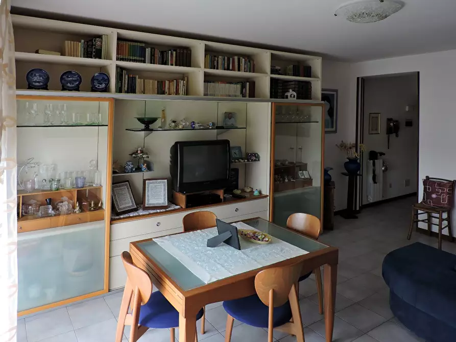 Immagine 4 di Mansarda in vendita  a Aulla